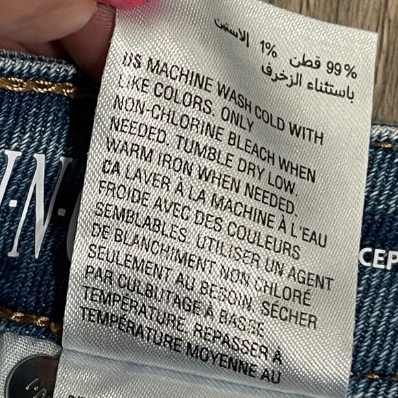 INC Women's Denim Jean Bermuda  Mid Rise Shorts Distressed Lt Indigo Size 16 $65 - Picture 7 of 7